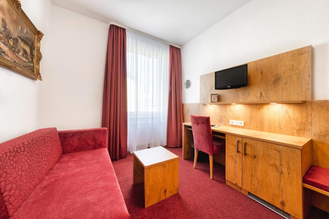 Hotel Krone Rielasingen-Worblingen Buitenkant foto