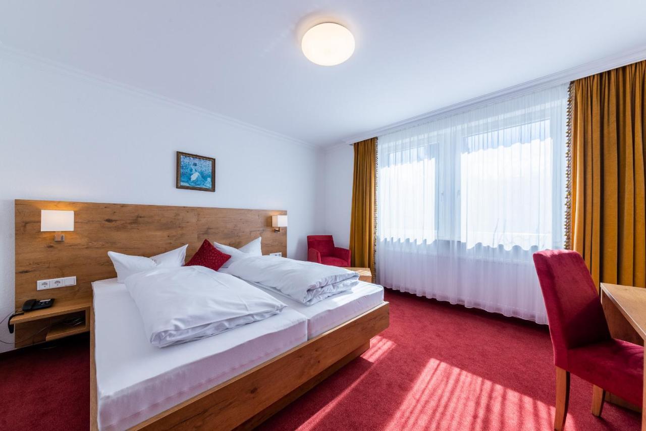 Hotel Krone Rielasingen-Worblingen Buitenkant foto